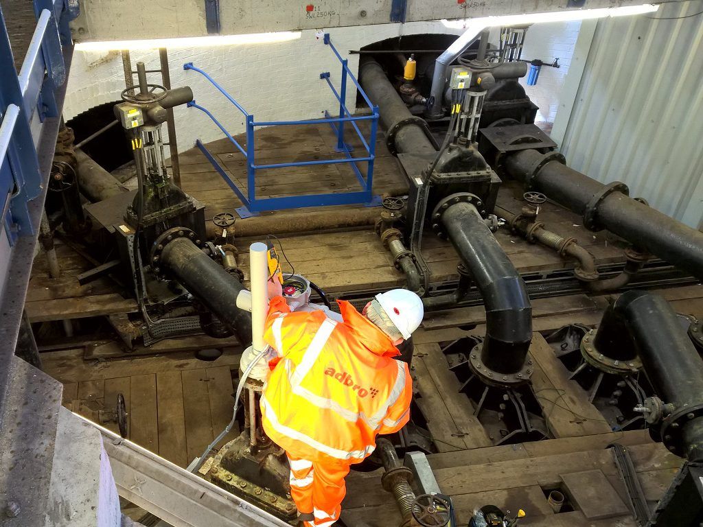 Onsite Support Engineer at work in pumping Station